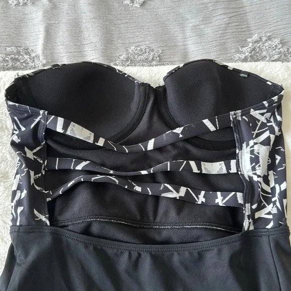 Abercrombie & Fitch black/white strapless bombshell one piece swimsuit sz small - Picture 4 of 7